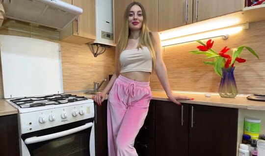 Желідегі қисық жетілген анал порно